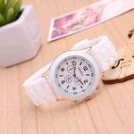 CdyBox Women Men Ladies Fashion Luxury Silicone Quartz Watch Girl Boy Unisex Jelly Wrist Watch (White)